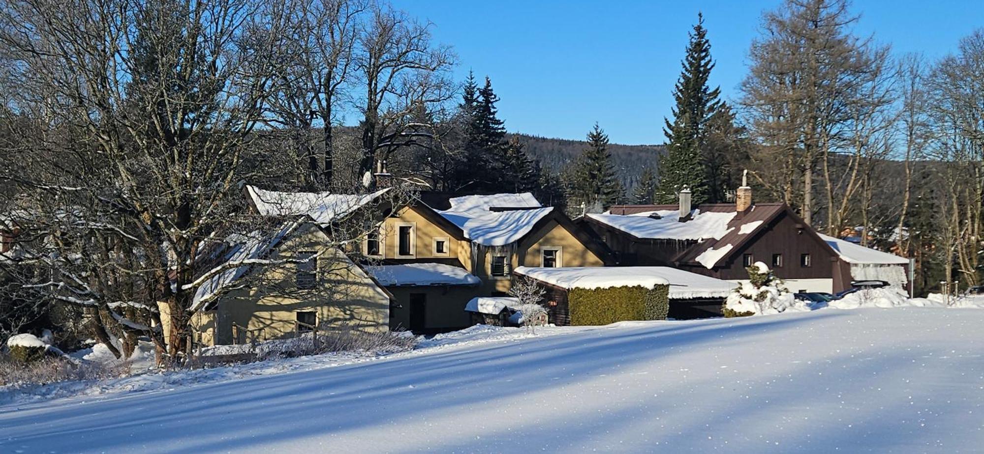 Hvezda Apartments Harrachov Esterno foto